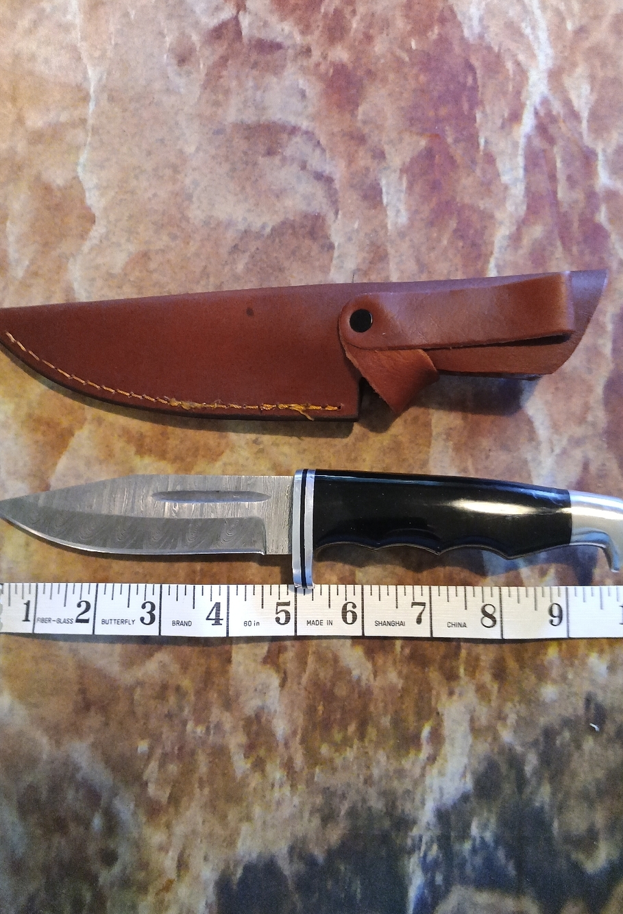 Damascus Steel Hunting Knife With Stag Horn Handle and Leather Sheath. Unique